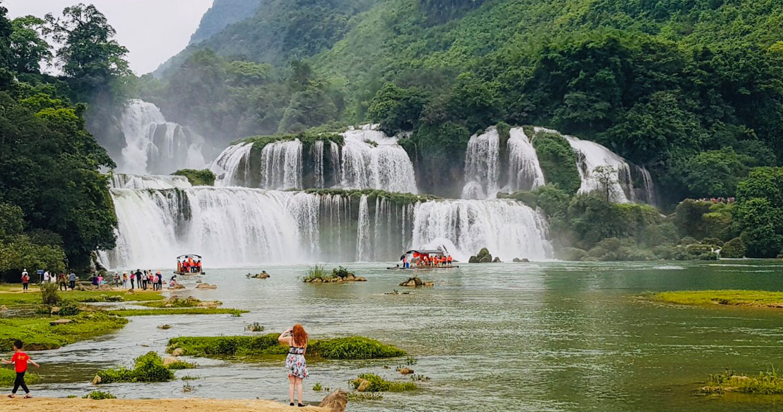 Ban Gioc Waterfall – Ba Be Lake Group Tour